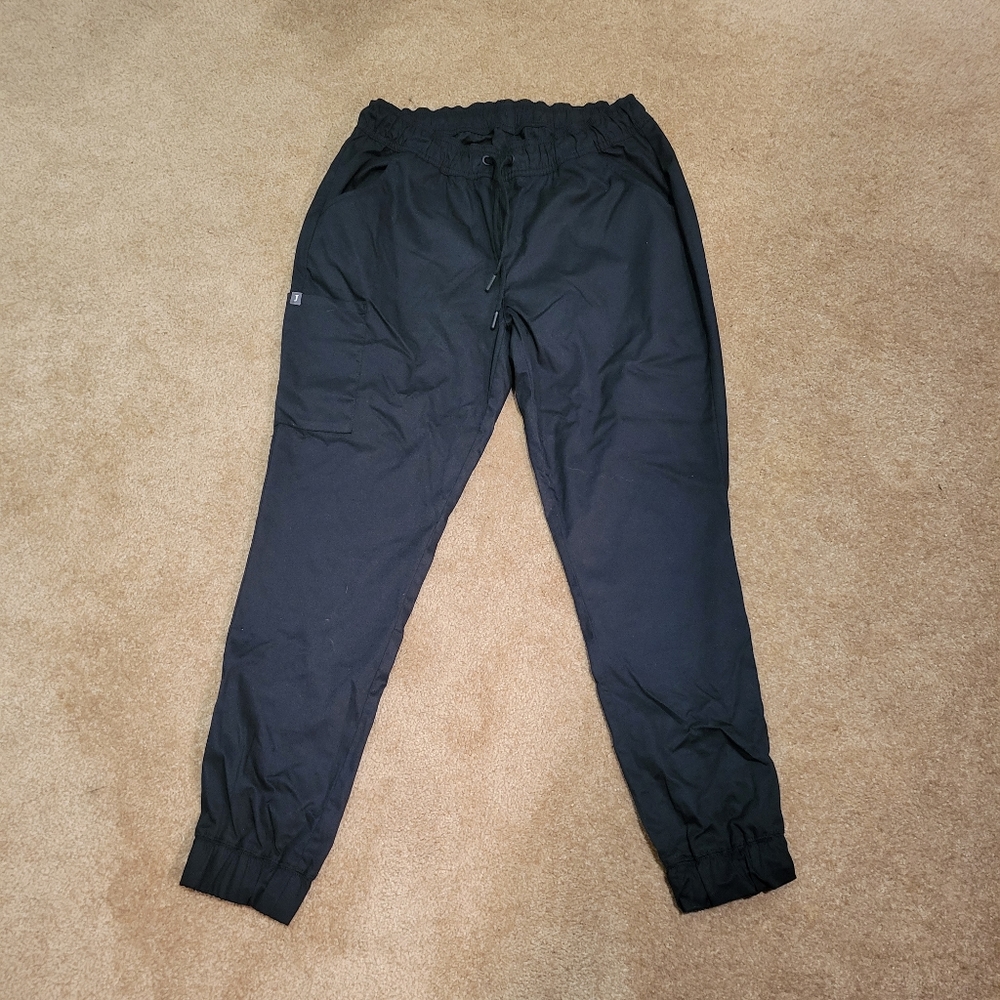Jaanuu scrub pants medium